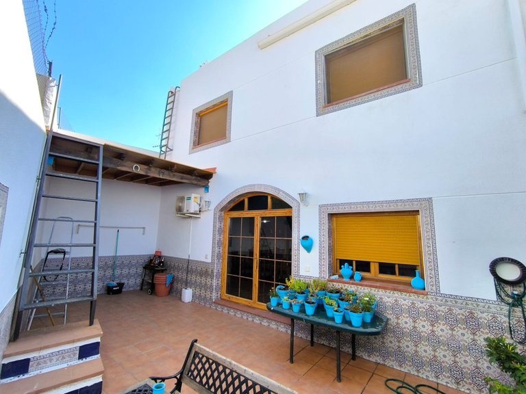 Villa for Sale in Sax, Alicante 1