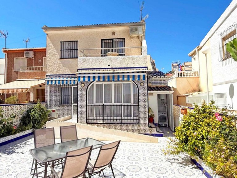 Apartment for Sale in Torrevieja, Alicante 9