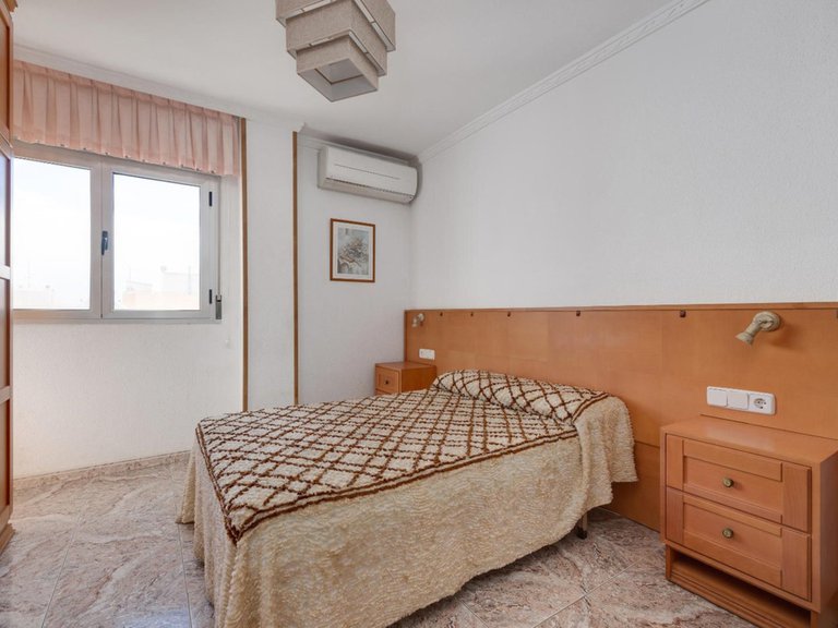 Apartment for Sale in Guardamar Del Segura, Alicante 18