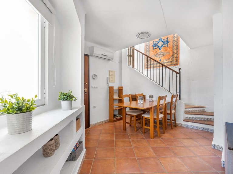 Apartment for Sale in Los Altos, Alicante 4