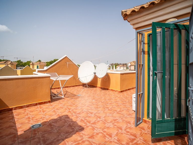 Villa for Sale in Torrevieja, Alicante 26