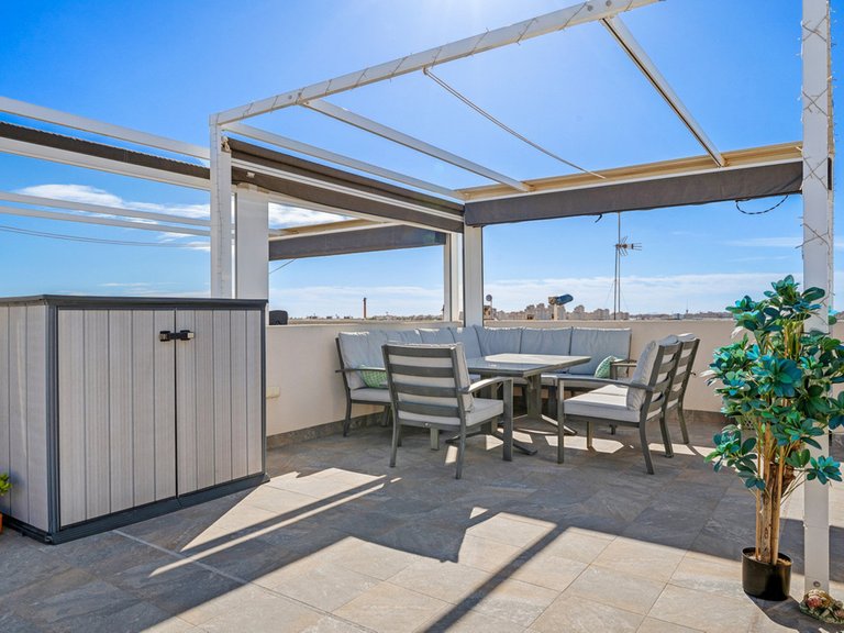 Villa for Sale in Torrevieja, Alicante 22