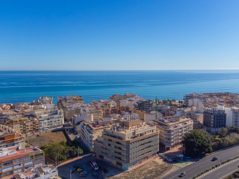 Apartment for Sale in Torrevieja, Alicante 31