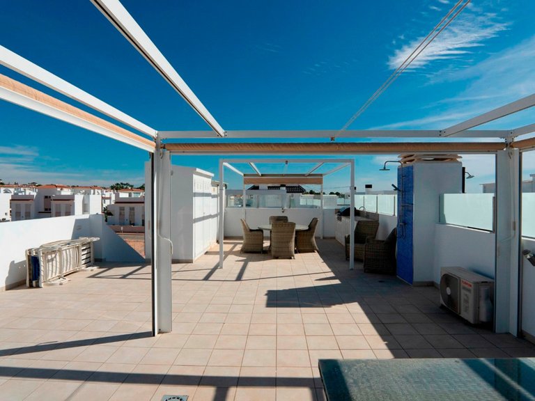 Apartment for Sale in Dona Pepa, Alicante 27