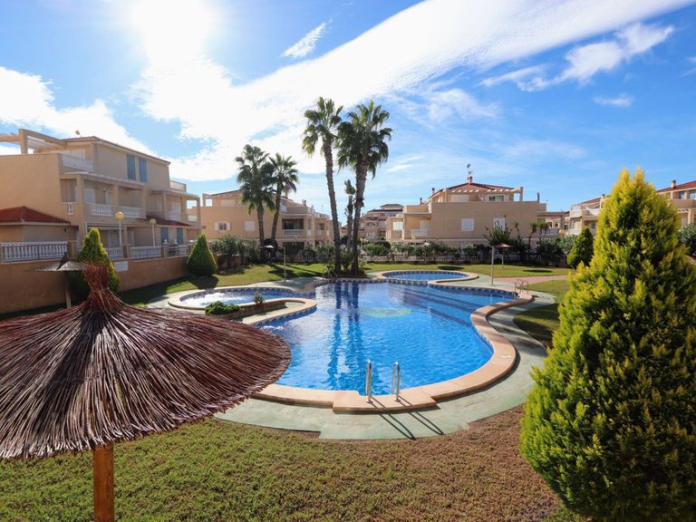 Apartment for Sale in Playa Flamenca, Alicante 45