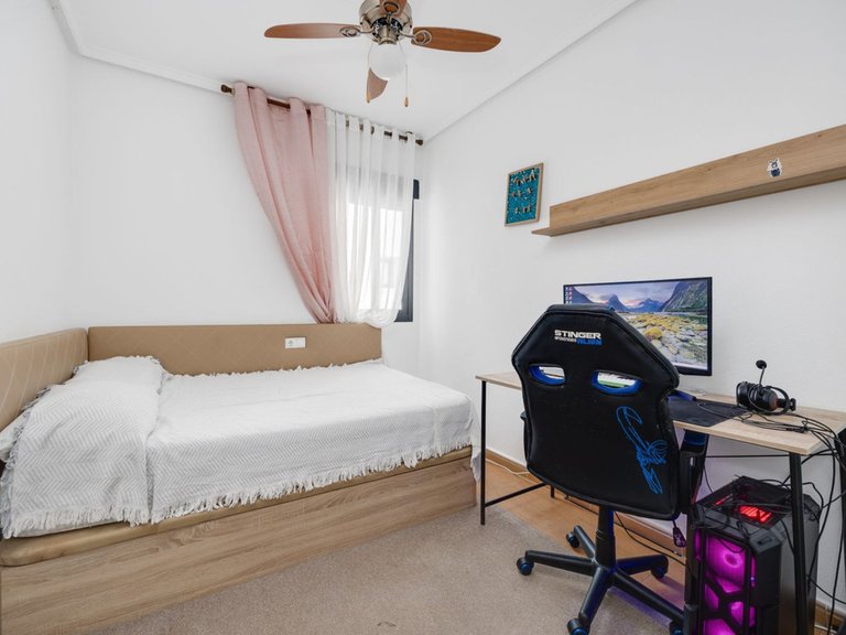 Apartment for Sale in Torrevieja, Alicante 26