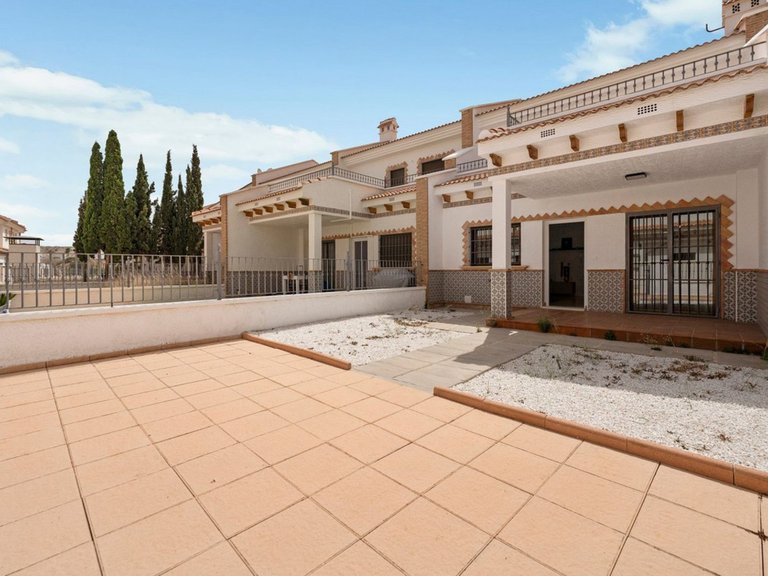 Villa for Sale in San Miguel De Salinas, Alicante 24