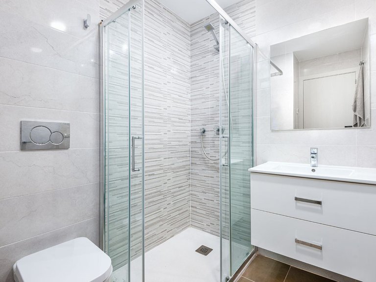 Apartment for Sale in Cabo Roig, Alicante 19