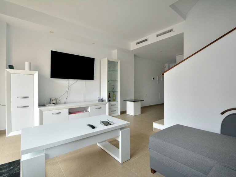Villa for Sale in Guardamar Del Segura, Alicante 11