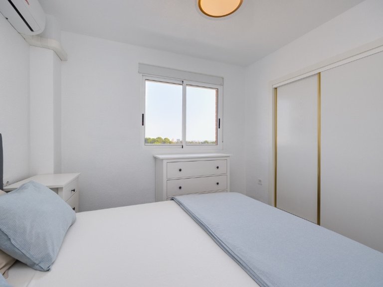 Apartment for Sale in Punta Prima, Alicante 12