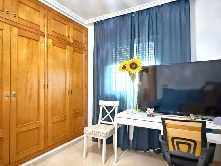 Apartment for Sale in Cabo Roig, Alicante 23