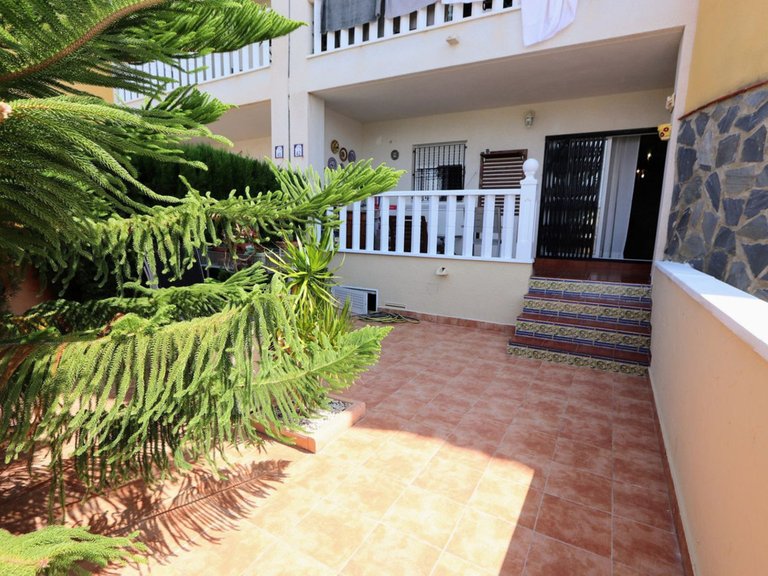 Apartment for Sale in Cabo Roig, Alicante 19