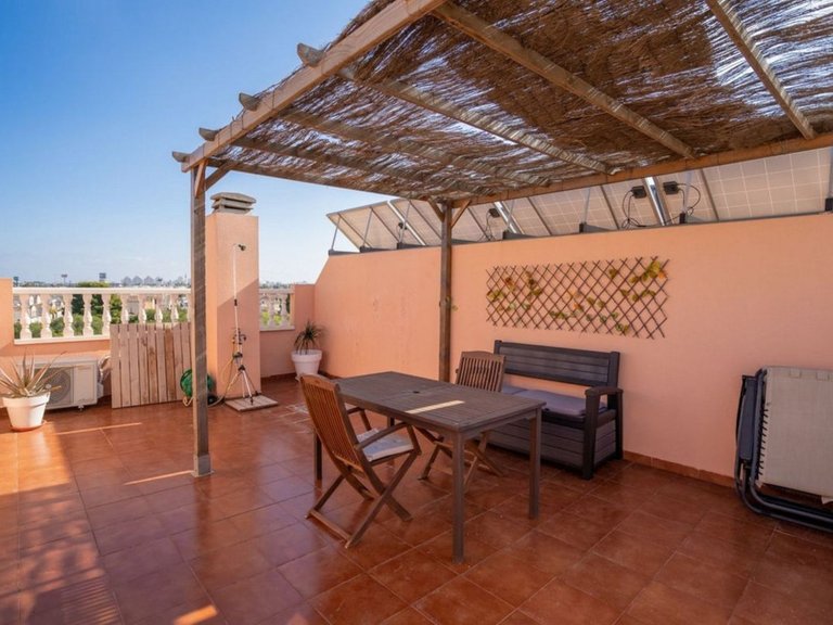 Villa for Sale in Torrevieja, Alicante 3