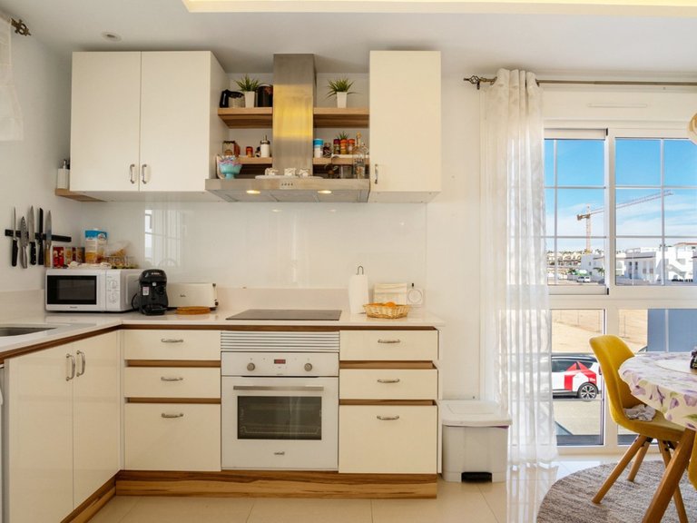 Apartment for Sale in Dona Pepa, Alicante 12