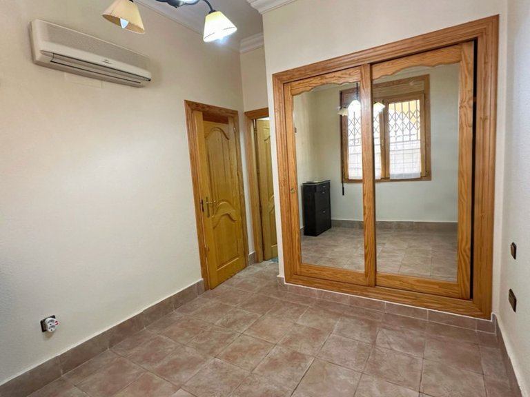 Apartment for Sale in Guardamar Del Segura, Alicante 16