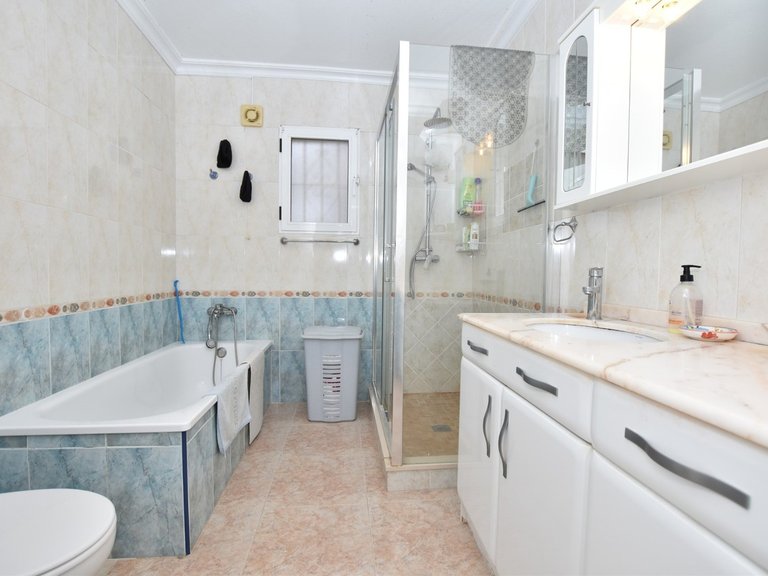 Villa for Sale in Algorfa, Alicante 20