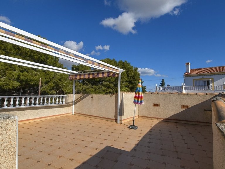 Villa for Sale in Algorfa, Alicante 2