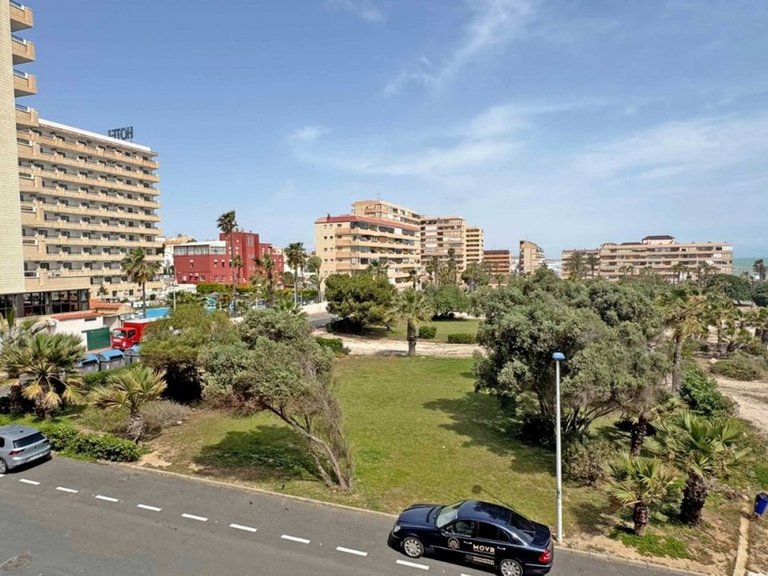 Apartment for Sale in Torrevieja, Alicante 23