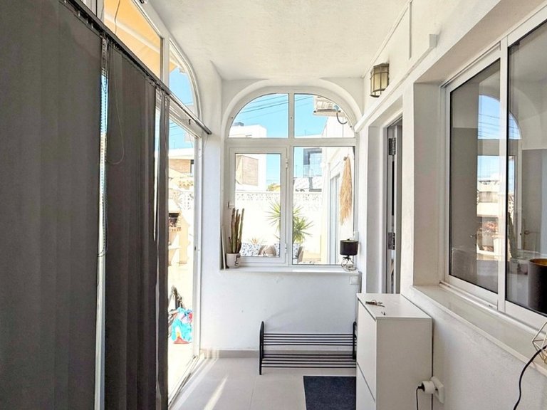Villa for Sale in Torrevieja, Alicante 10