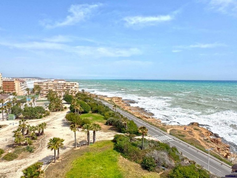 Apartment for Sale in Torrevieja, Alicante 11