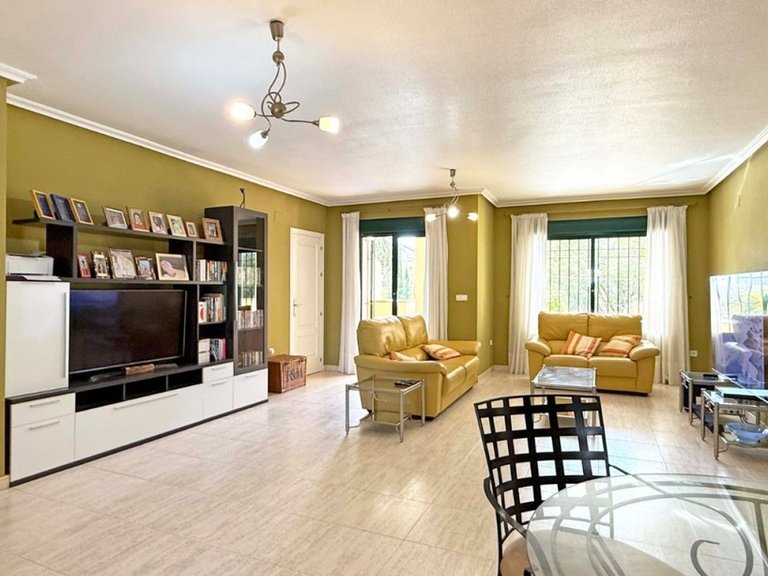 Apartment for Sale in Orihuela Costa, Alicante 17