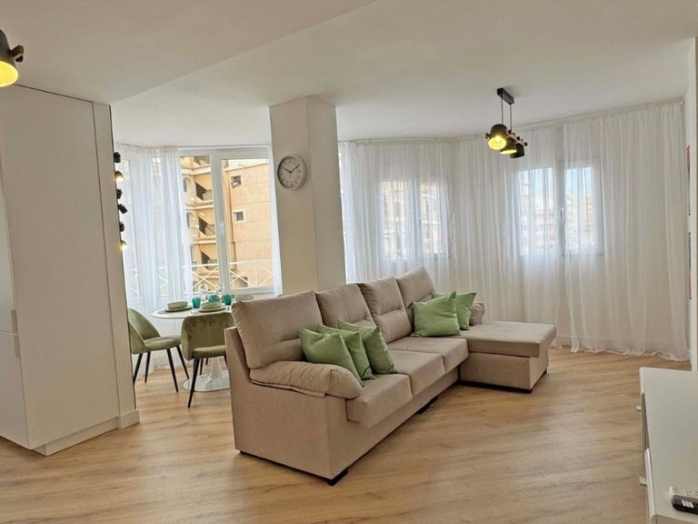 Apartment for Sale in Torrevieja, Alicante 18