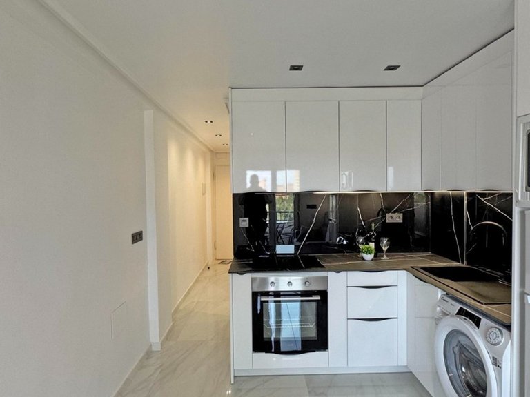 Apartment for Sale in Torrevieja, Alicante 26