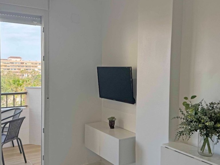 Apartment for Sale in Torrevieja, Alicante 14