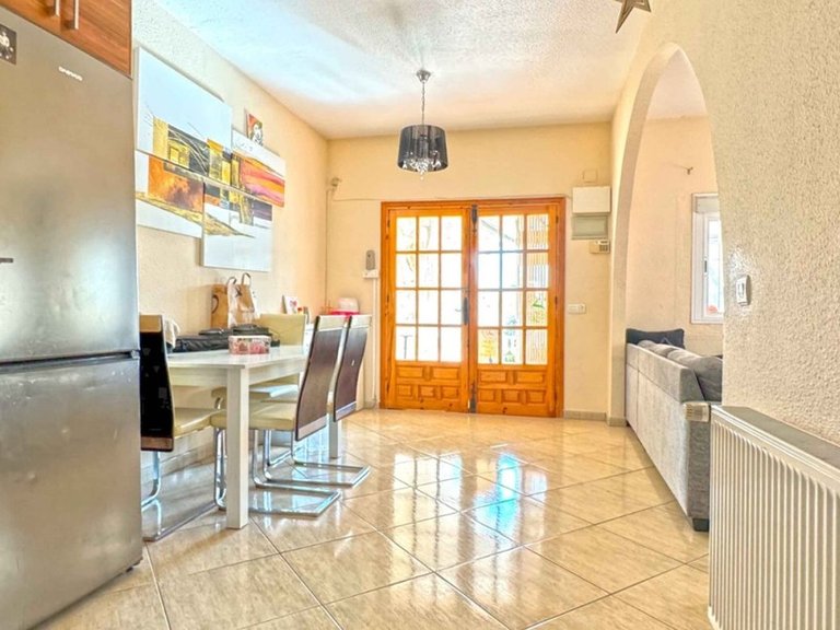 Villa for Sale in Torrevieja, Alicante 22