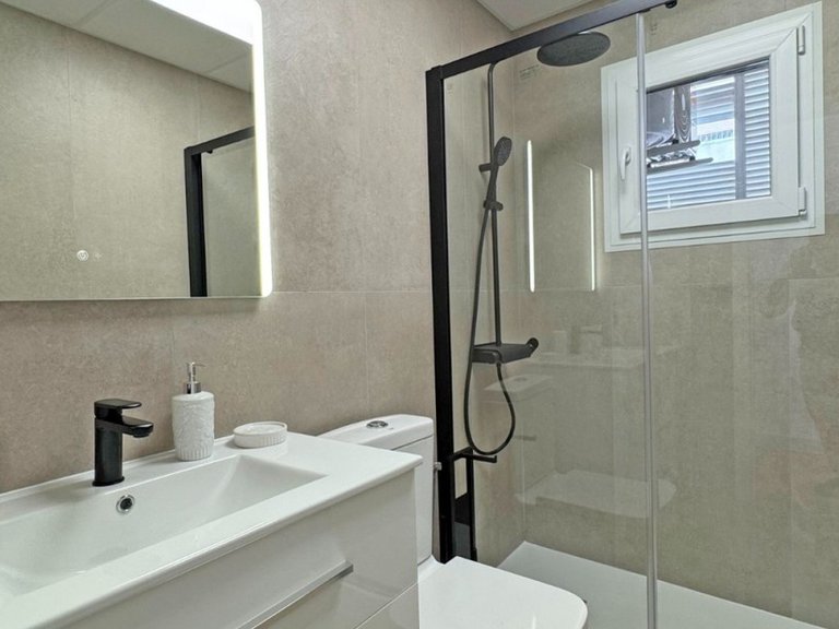 Apartment for Sale in Torrevieja, Alicante 15