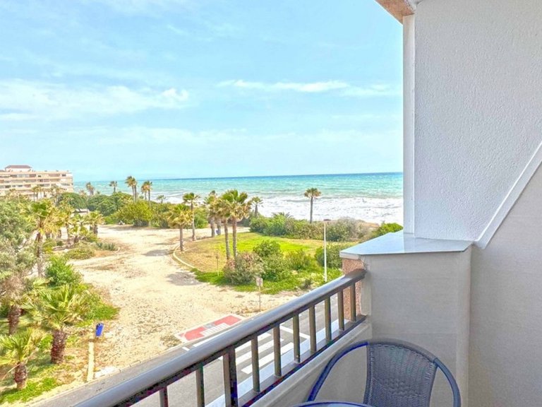 Apartment for Sale in Torrevieja, Alicante 1