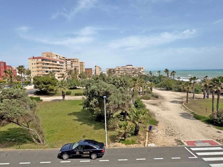 Apartment for Sale in Torrevieja, Alicante 22