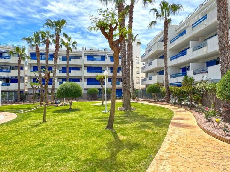 Apartment for Sale in Orihuela Costa, Alicante 22