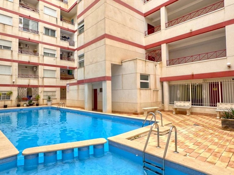 Apartment for Sale in Torrevieja, Alicante 4