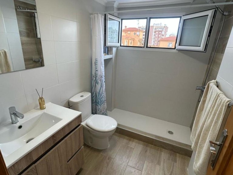 Apartment for Sale in Torrevieja, Alicante 15