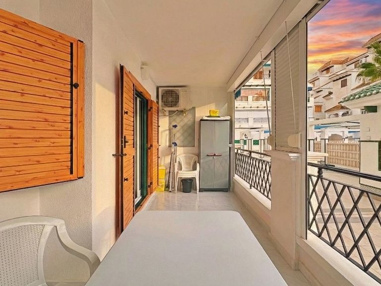 Apartment for Sale in Torrevieja, Alicante 32