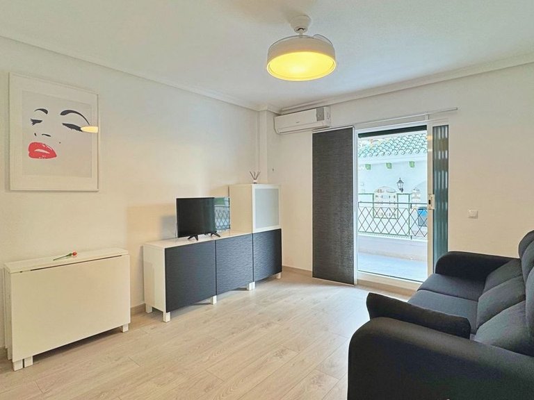 Apartment for Sale in Torrevieja, Alicante 11