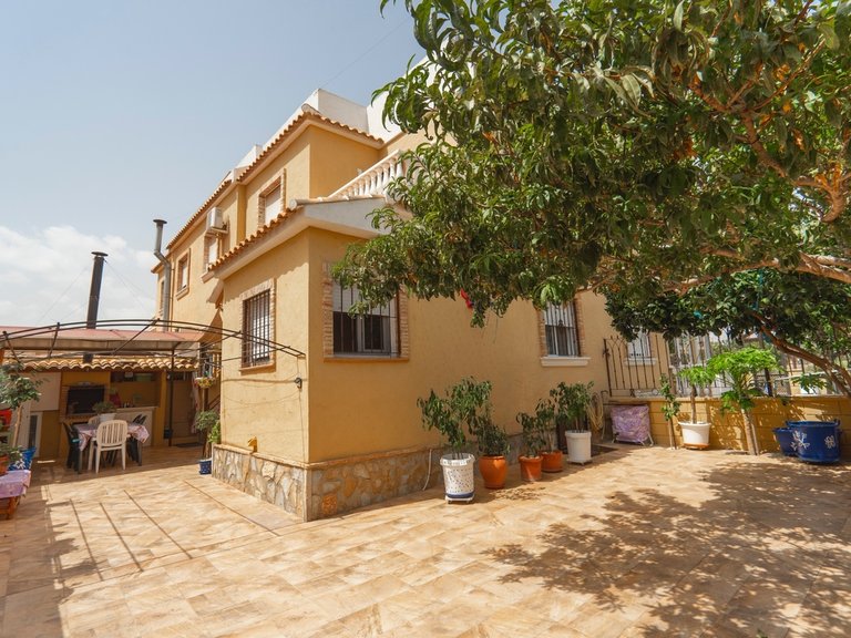 Villa for Sale in Ciudad Quesada, Alicante 1
