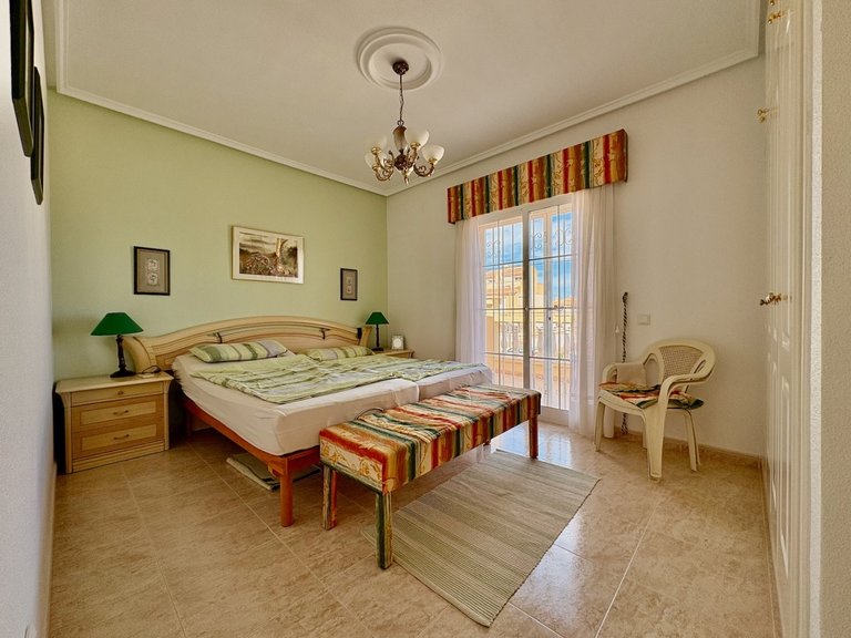 Villa for Sale in Rojales, Alicante 12
