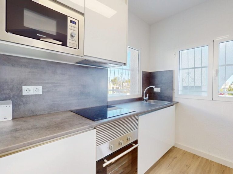 Villa for Sale in Villamartin, Alicante 8