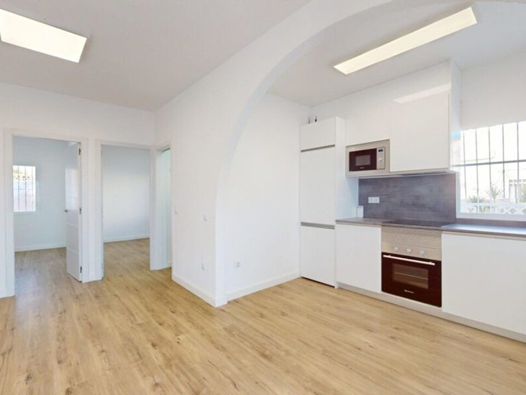 Villa for Sale in Villamartin, Alicante 6