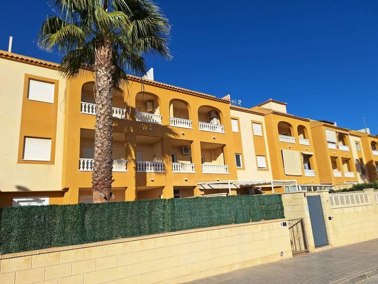 Apartment for Sale in Villamartin, Alicante 2