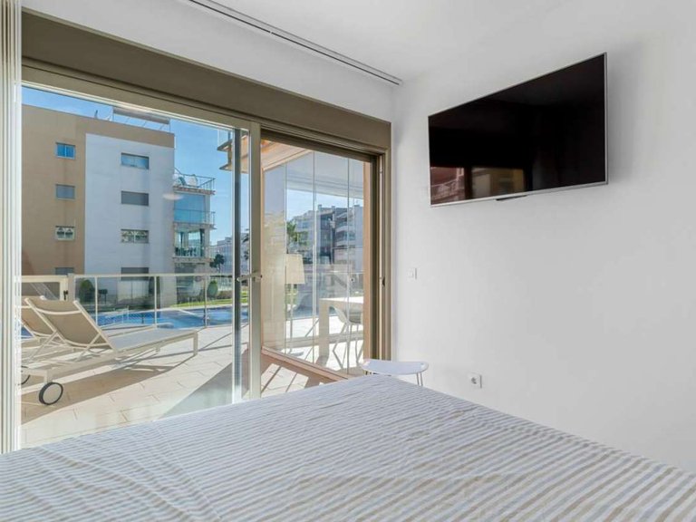 Apartment for Sale in Villamartin, Alicante 18