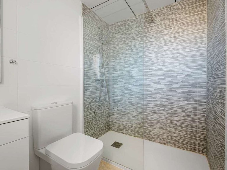 Apartment for Sale in Villamartin, Alicante 16