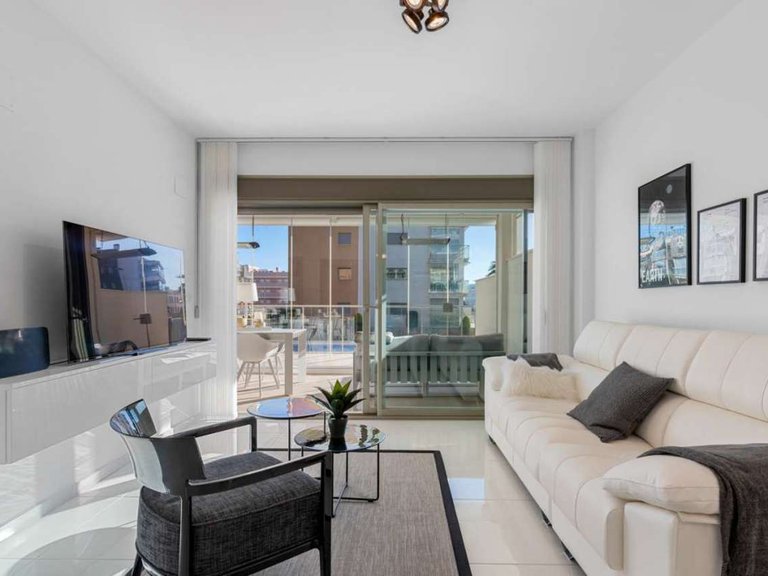 Apartment for Sale in Villamartin, Alicante 9