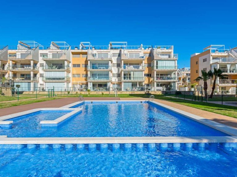 Apartment for Sale in Villamartin, Alicante 29
