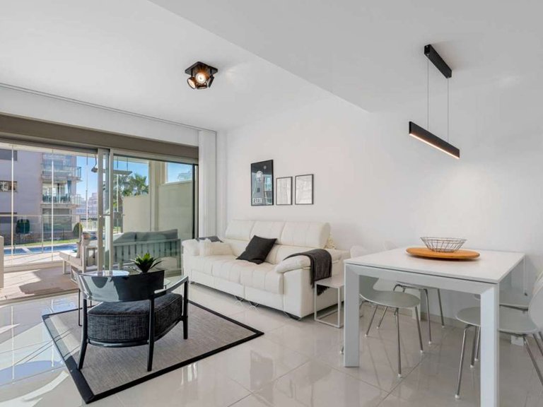 Apartment for Sale in Villamartin, Alicante 10