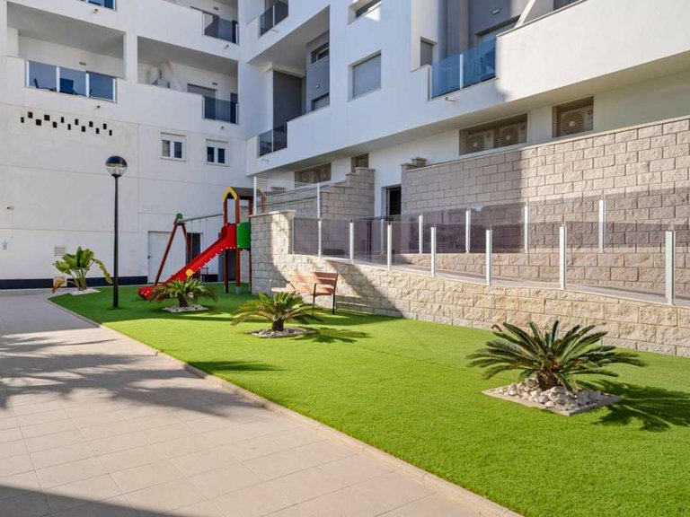 Apartment for Sale in Villamartin, Alicante 23