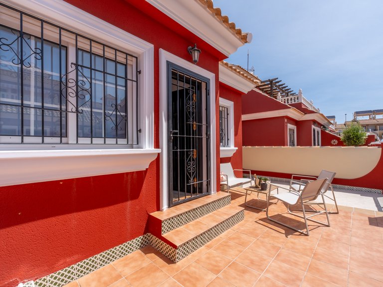 Town House for Sale in Costa Blanca Villamartin, Alicante 23