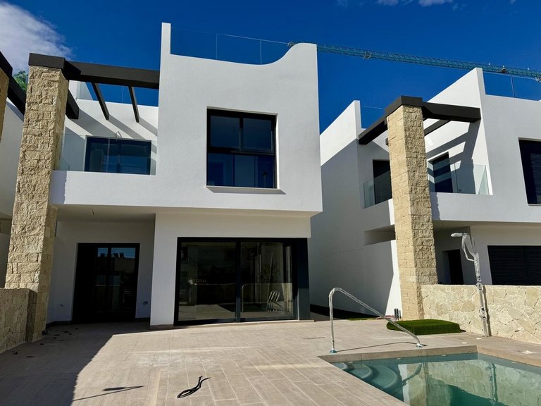 Apartment for Sale in Pilar De La Horadada, Alicante 1